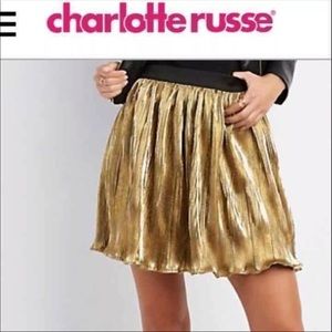 Gold skirt